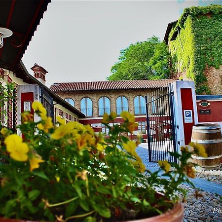 Foresteria Ristorante Conti Roero Monticello d'Alba Экстерьер фото