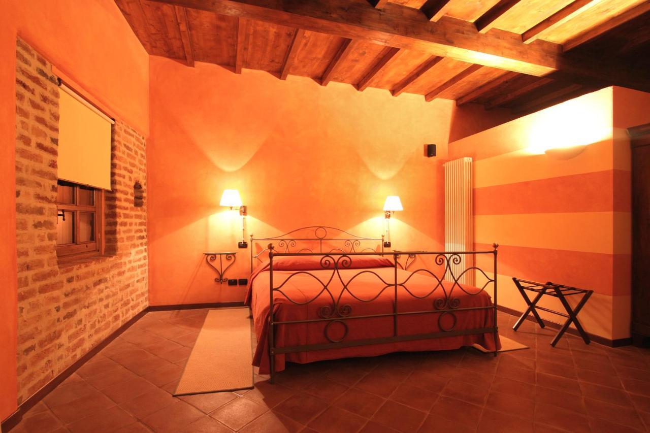 Foresteria Ristorante Conti Roero Monticello d'Alba Экстерьер фото